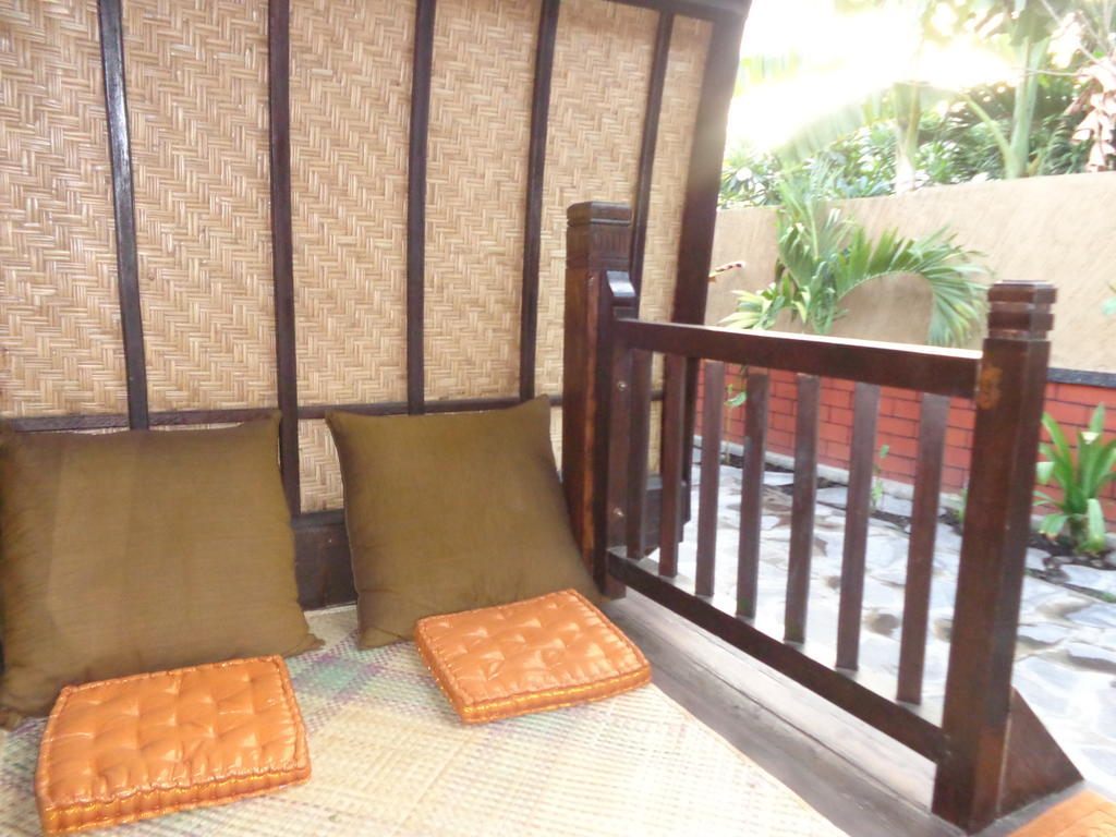 Gili Bintang Bungalow Senggigi Room photo